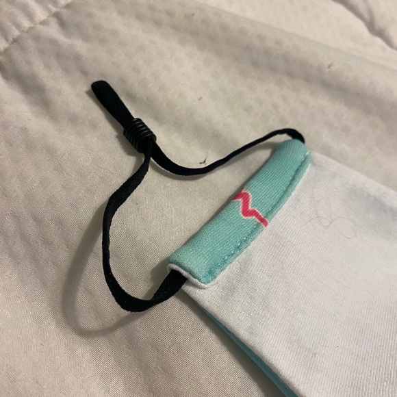 Nurse Themed Blue & Pink Adjustable Face Mask🩺♥️⚕️ - Picture 6 of 9